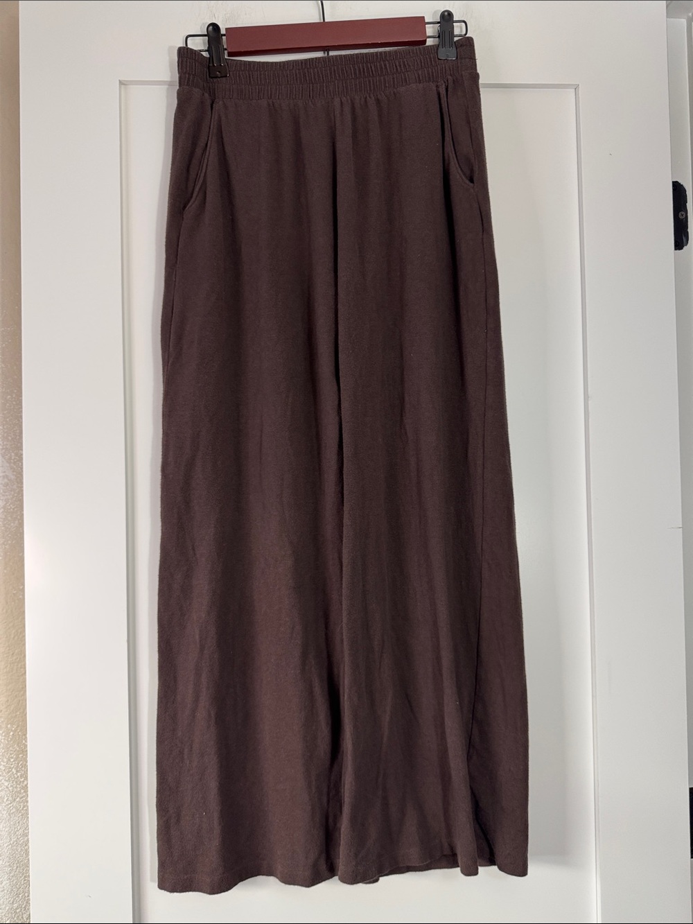 Abercrombie & Fitch Wide Leg lounge Pants - Brown Sz Small short minimalist